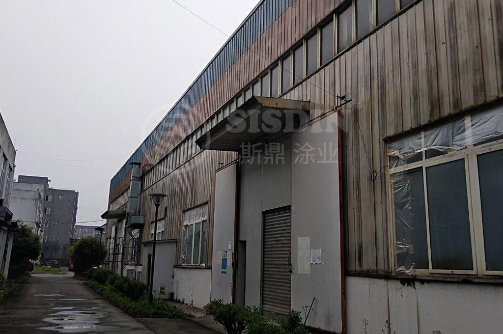 未喷涂彩钢瓦专用漆的屋面